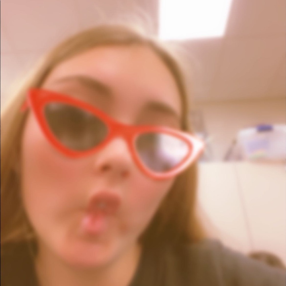 Meet your Posher, Kylie